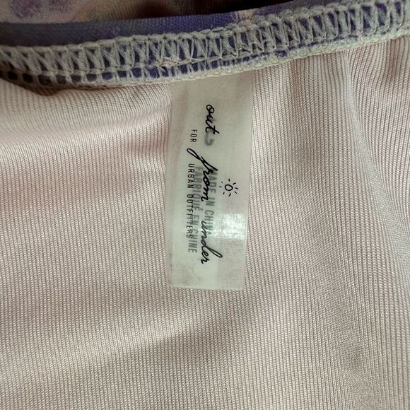 UO Out From Under One Piece Swimsuit size Large Pink Underwire - Picture 6 of 7